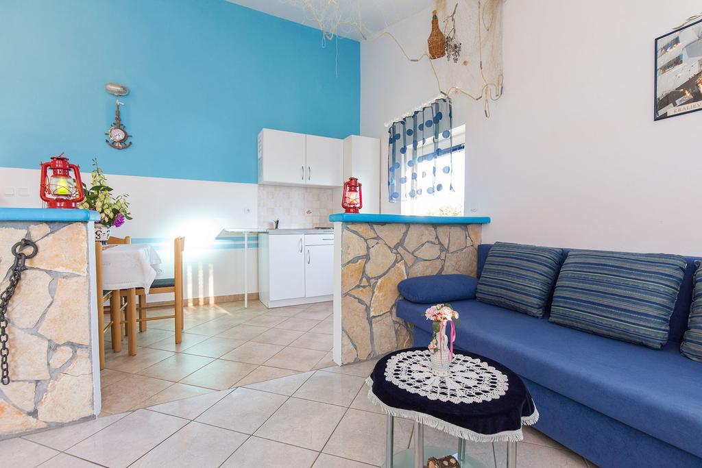 Apartments Juras Brzac Exterior photo